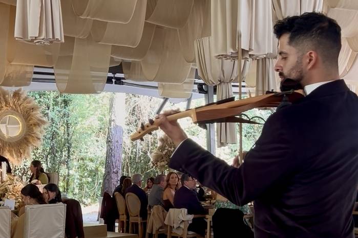 Rafael Rivera — Violín